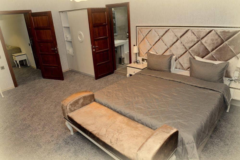 Maestro Hotel Baku Ngoại thất bức ảnh
