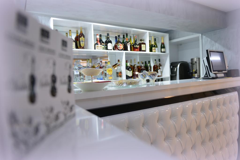 Maestro Hotel Baku Ngoại thất bức ảnh
