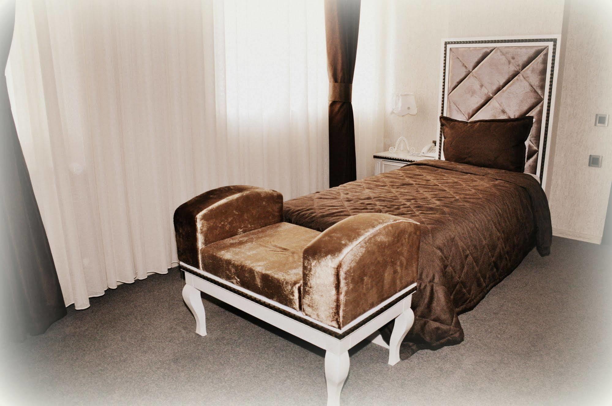 Maestro Hotel Baku Ngoại thất bức ảnh