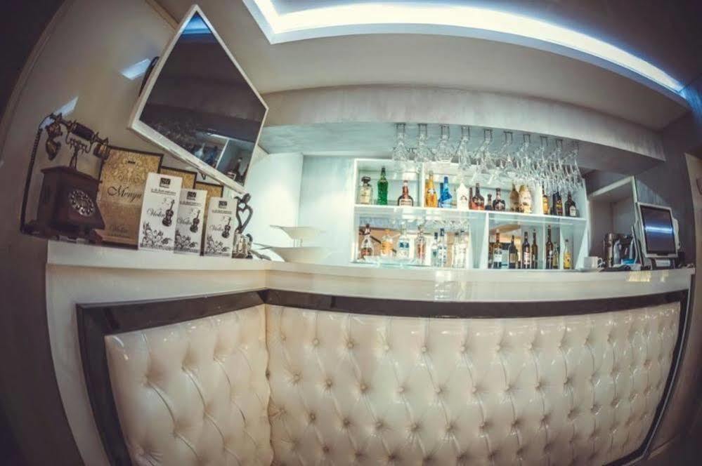 Maestro Hotel Baku Ngoại thất bức ảnh