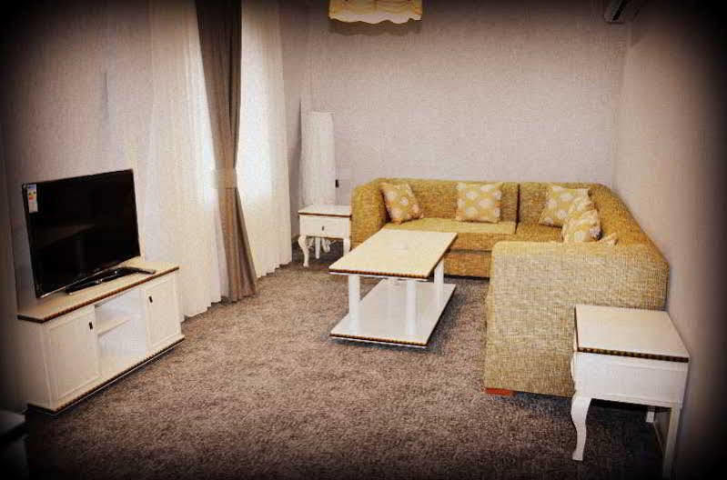 Maestro Hotel Baku Ngoại thất bức ảnh